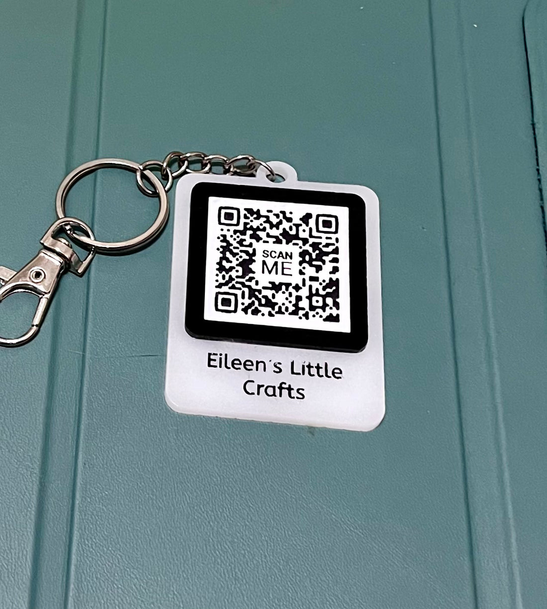 OR code keychain for Eileen's little crafts. 