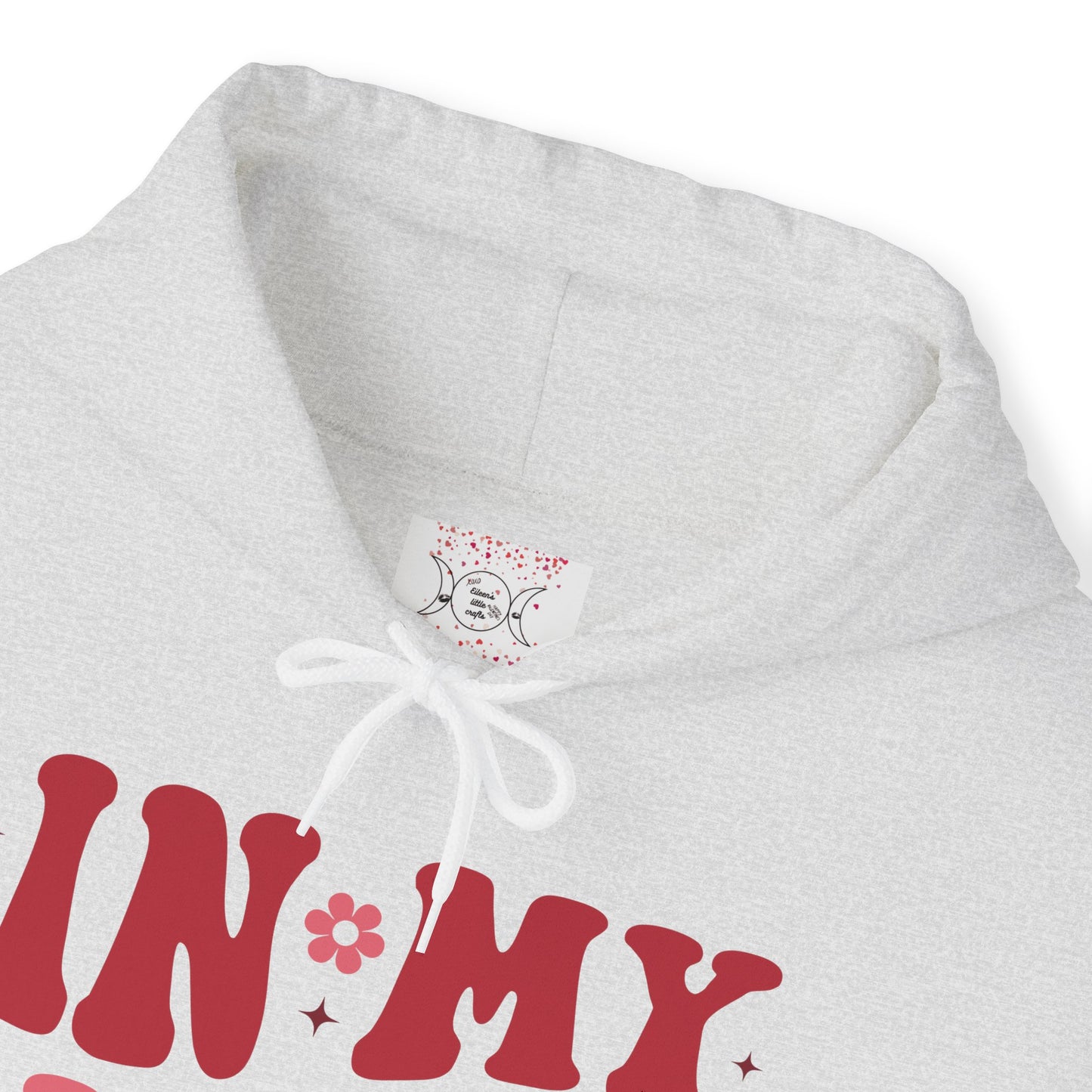 In my single era, Unisex Heavy Blend™ Hooded Sweatshirt (side arm design)