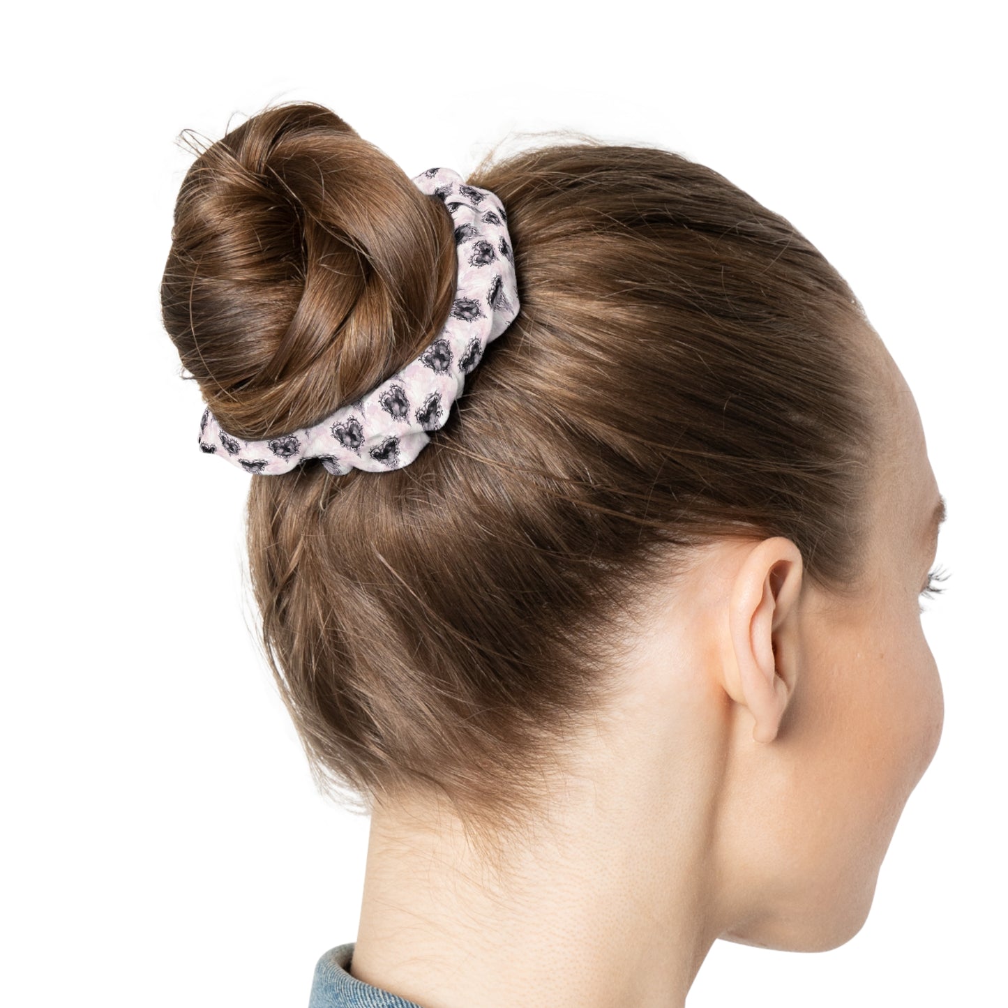 Even in death… we never part, Scrunchie